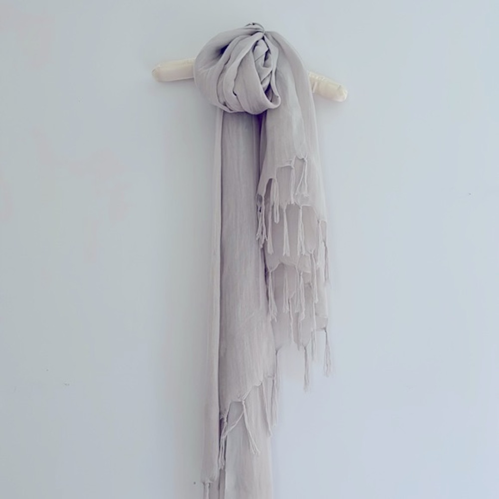 Elegant linen mix wrap - oyster color